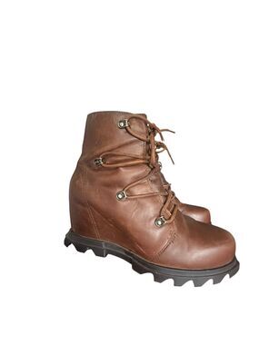 SOREL Women's Joan of Arctic Wedge III Hazelnut Brown Sz 8.5 Lace Up Booties